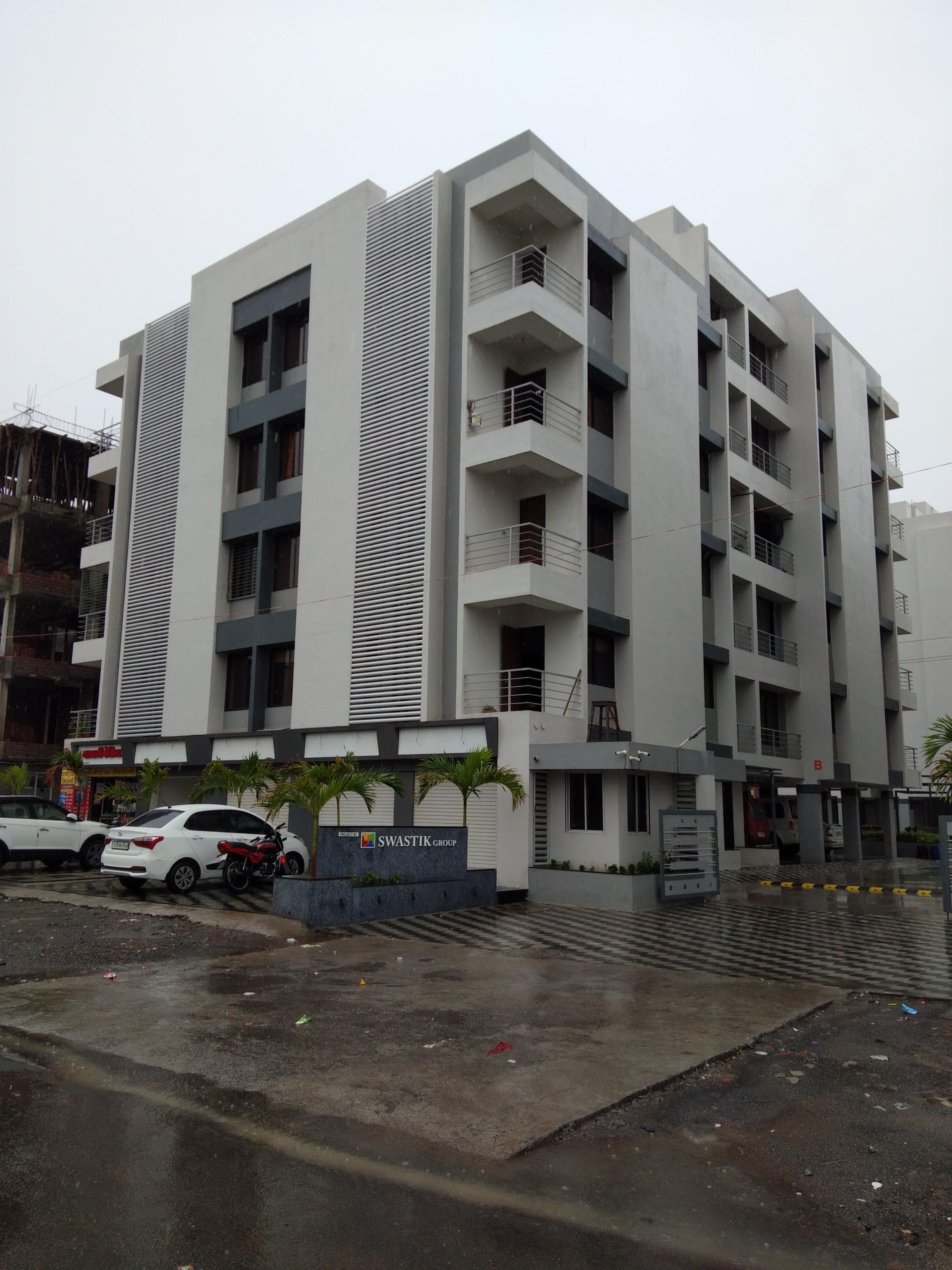 162380_const of real estate project Swastik Lake located at Surat, Surat, Gujarat