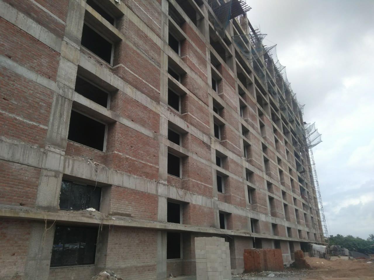 53328_const of real estate project The Polaris Textile Market located at City, Surat, Gujarat