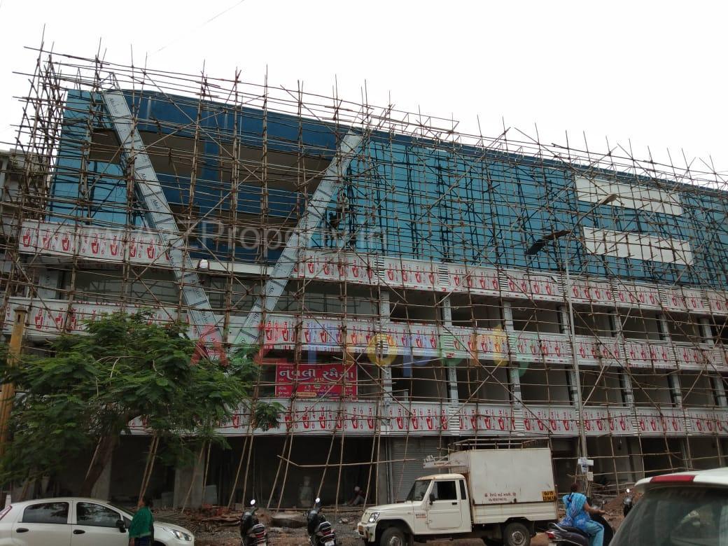 42708_const of real estate project V Corner located at Surat, Surat, Gujarat