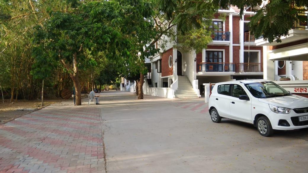 180595_const of real estate project Akshar Paradise located at Vadsar, Vadodara, Gujarat