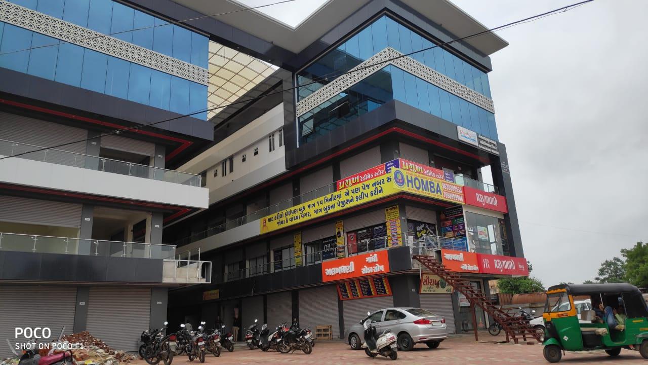 187268_const of real estate project Akshar Plaza located at Padra, Vadodara, Gujarat