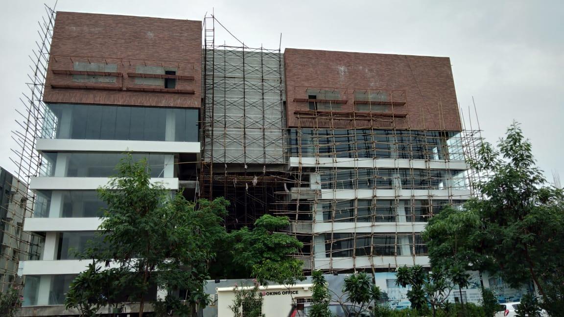 185394_const of real estate project Baroda City Mall located at Manjalpur, Vadodara, Gujarat