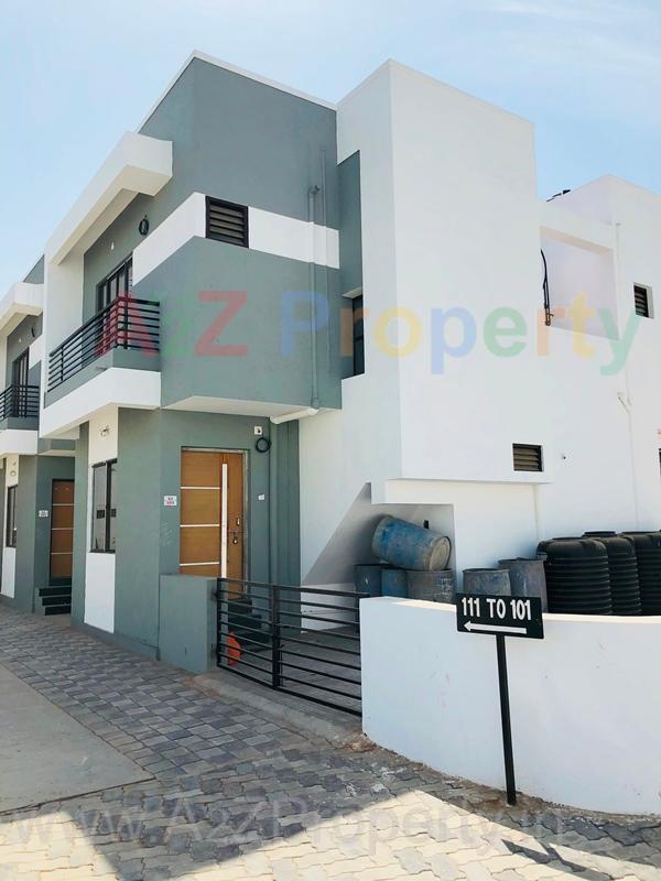 9215_const of real estate project Darshanam Trade Center located at Kasba, Vadodara, Gujarat