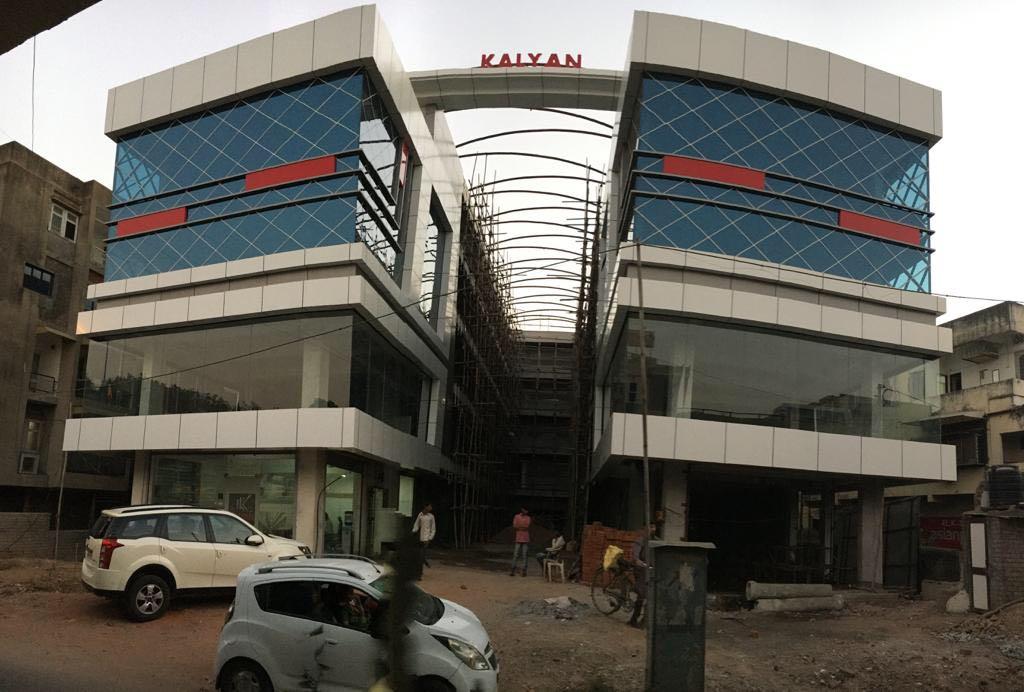 36368_const of real estate project Kalyan Hub located at Jetalpur, Vadodara, Gujarat