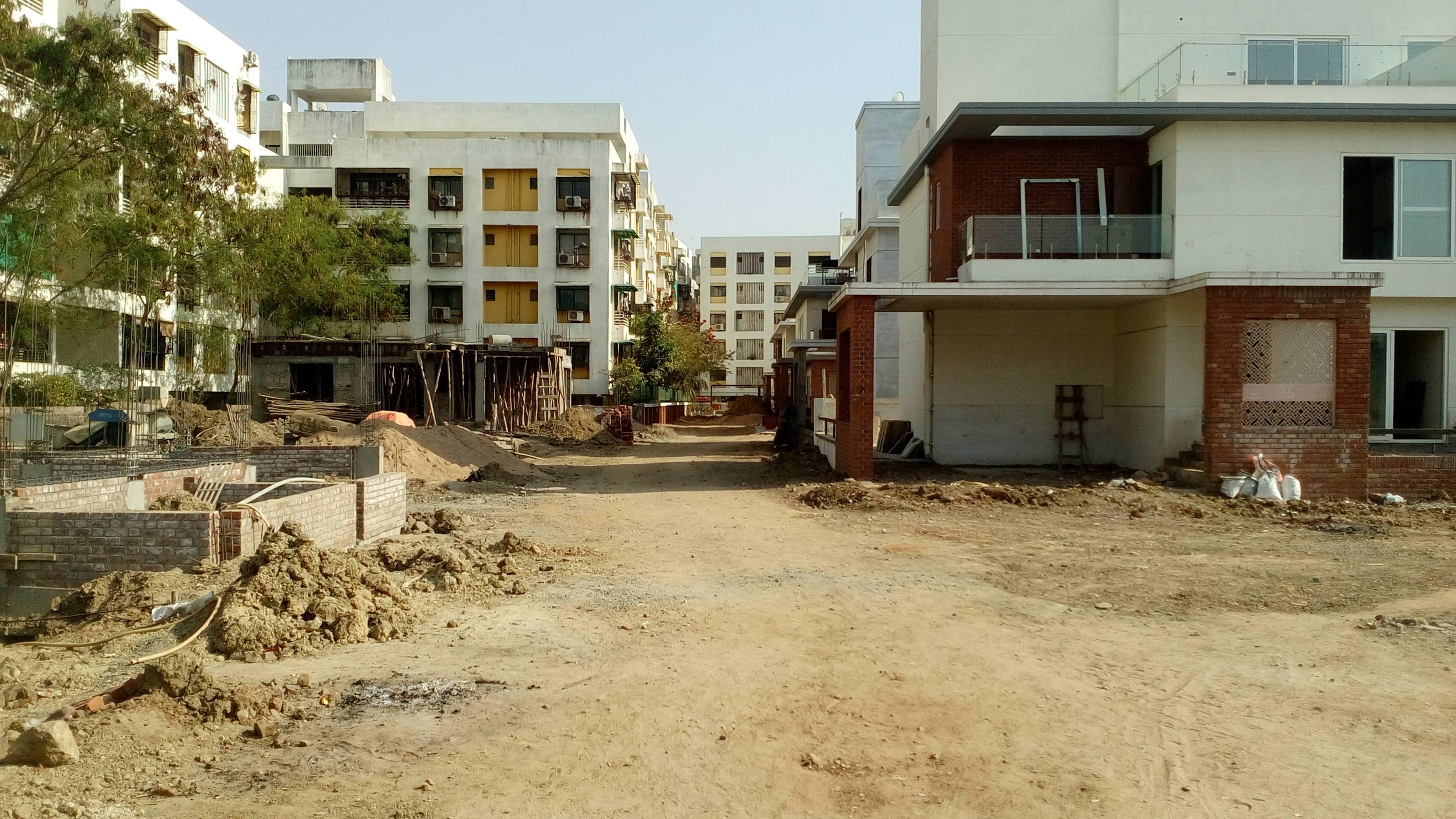 131087_const of real estate project Karma Lifestyle located at Vadodara, Vadodara, Gujarat