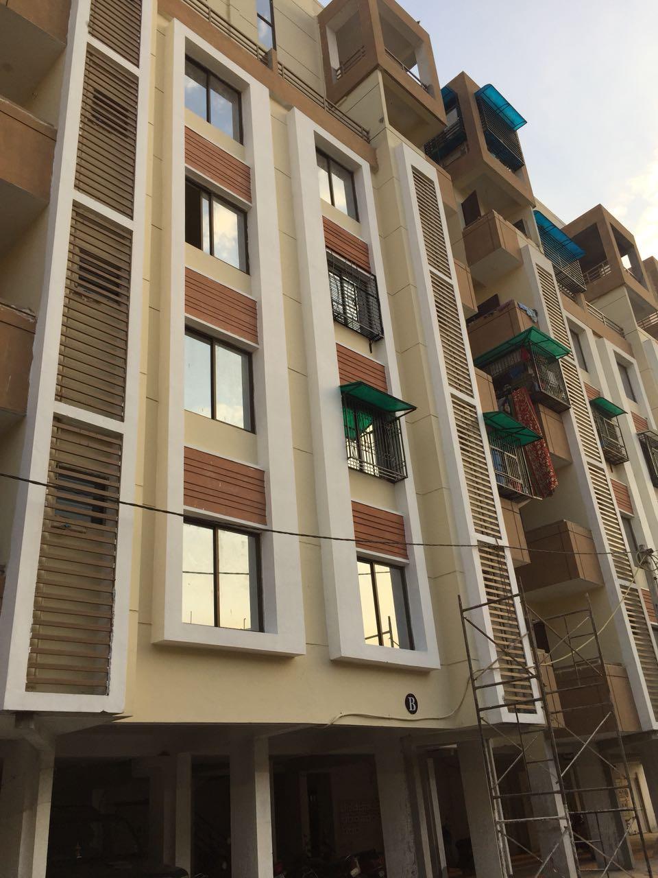 189634_const of real estate project Param located at Bill, Vadodara, Gujarat