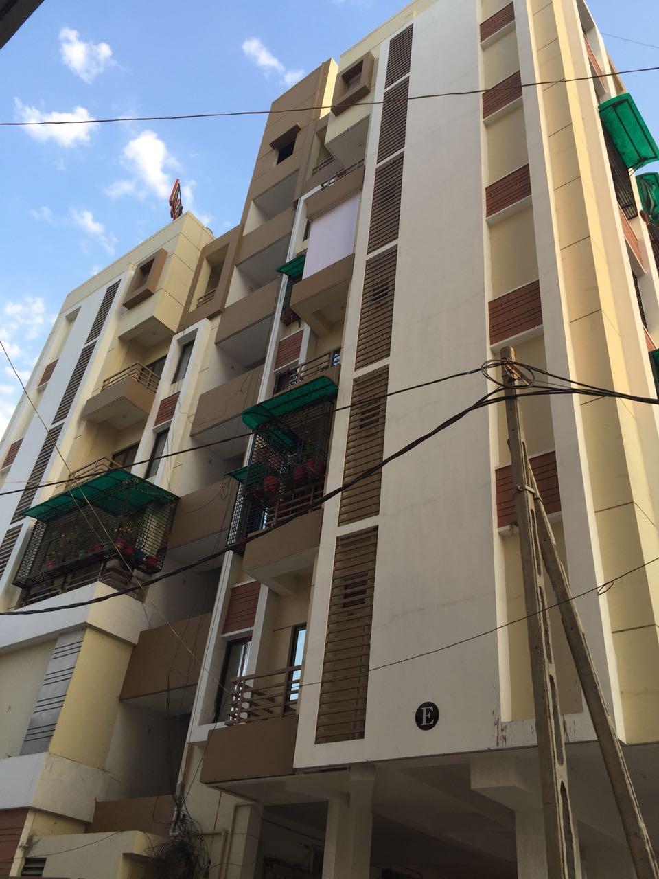 189637_const of real estate project Param located at Bill, Vadodara, Gujarat