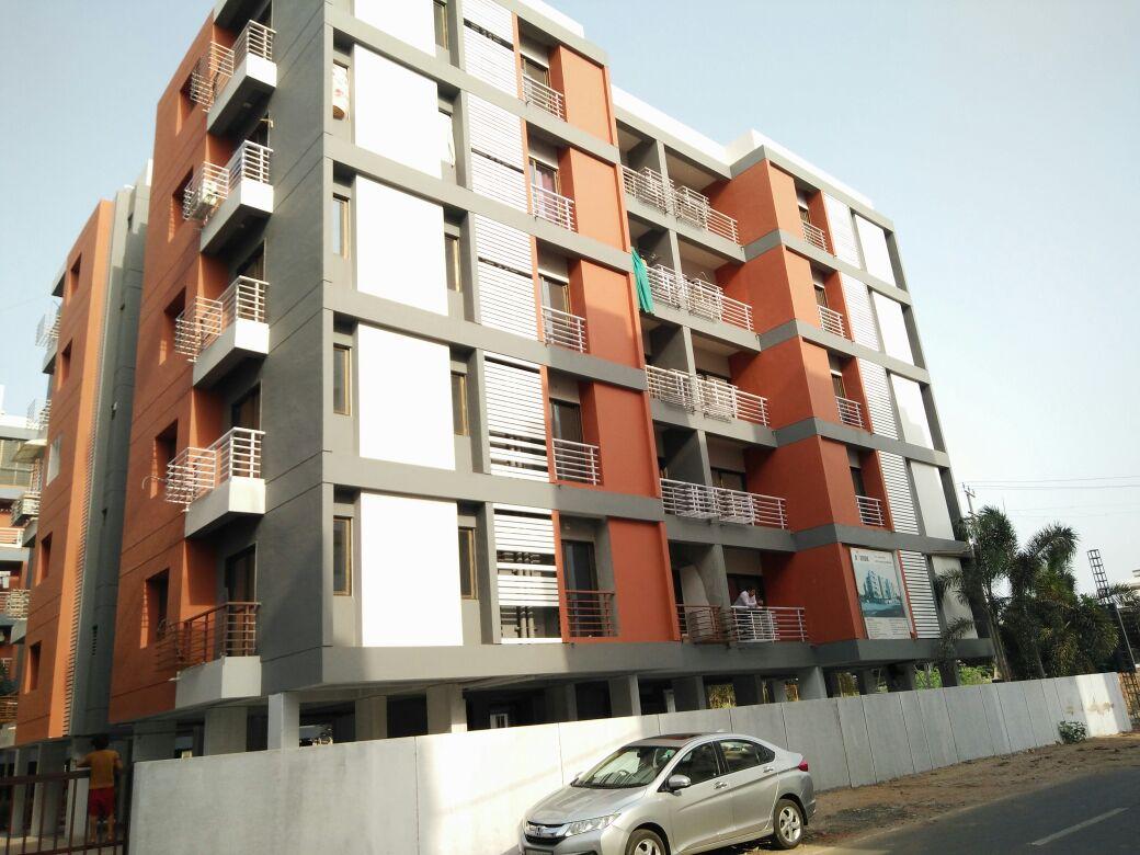 84813_const of real estate project Preet Avenue located at Savli, Vadodara, Gujarat