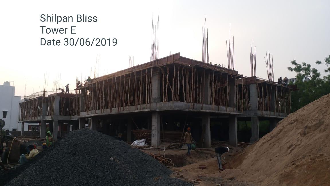 190098_const of real estate project Shilpan Bliss located at Bhayli, Vadodara, Gujarat