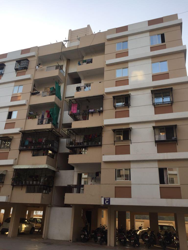 189589_const of real estate project Shree Siddheshwer Heights located at Sayajipura, Vadodara, Gujarat