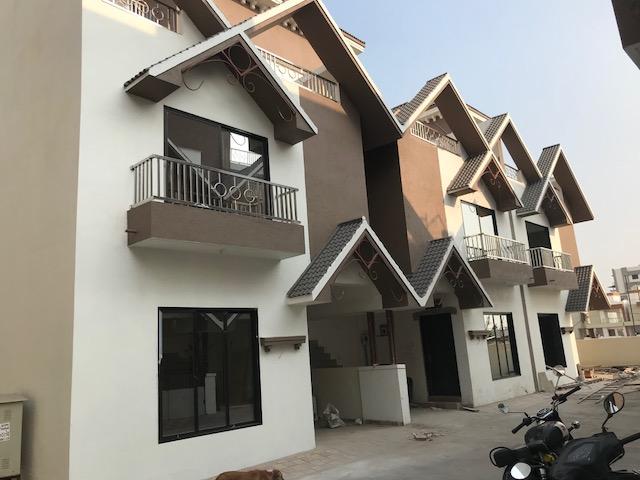 180513_const of real estate project Shree Siddheshwer Holy Home located at Sayajipura, Vadodara, Gujarat