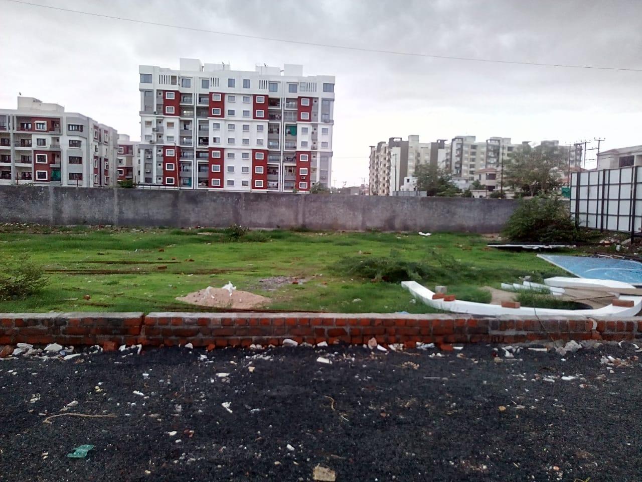 35221_const of real estate project Synnove Palatials located at Gotri, Vadodara, Gujarat