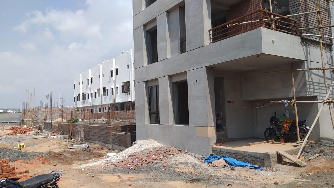 195552_const of real estate project The Palace located at Sayajipura, Vadodara, Gujarat