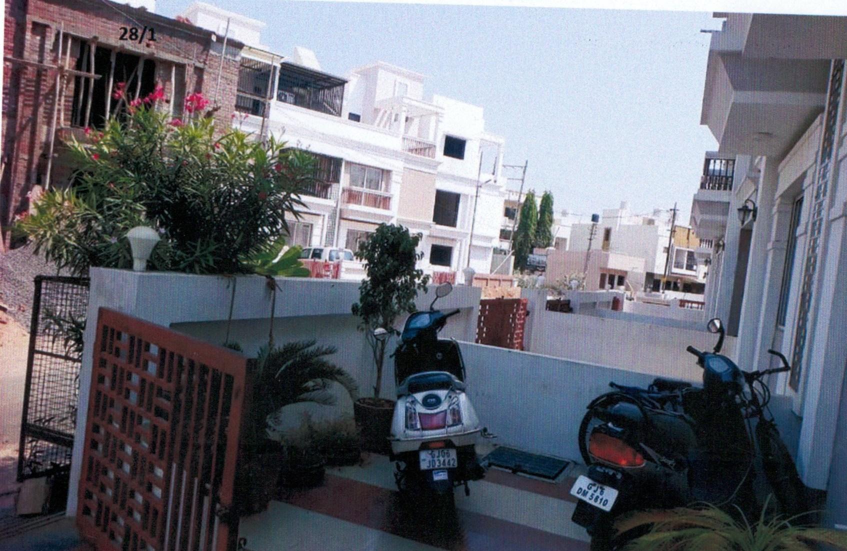 117973_const of real estate project Venice Bunglows located at Sayajipura, Vadodara, Gujarat