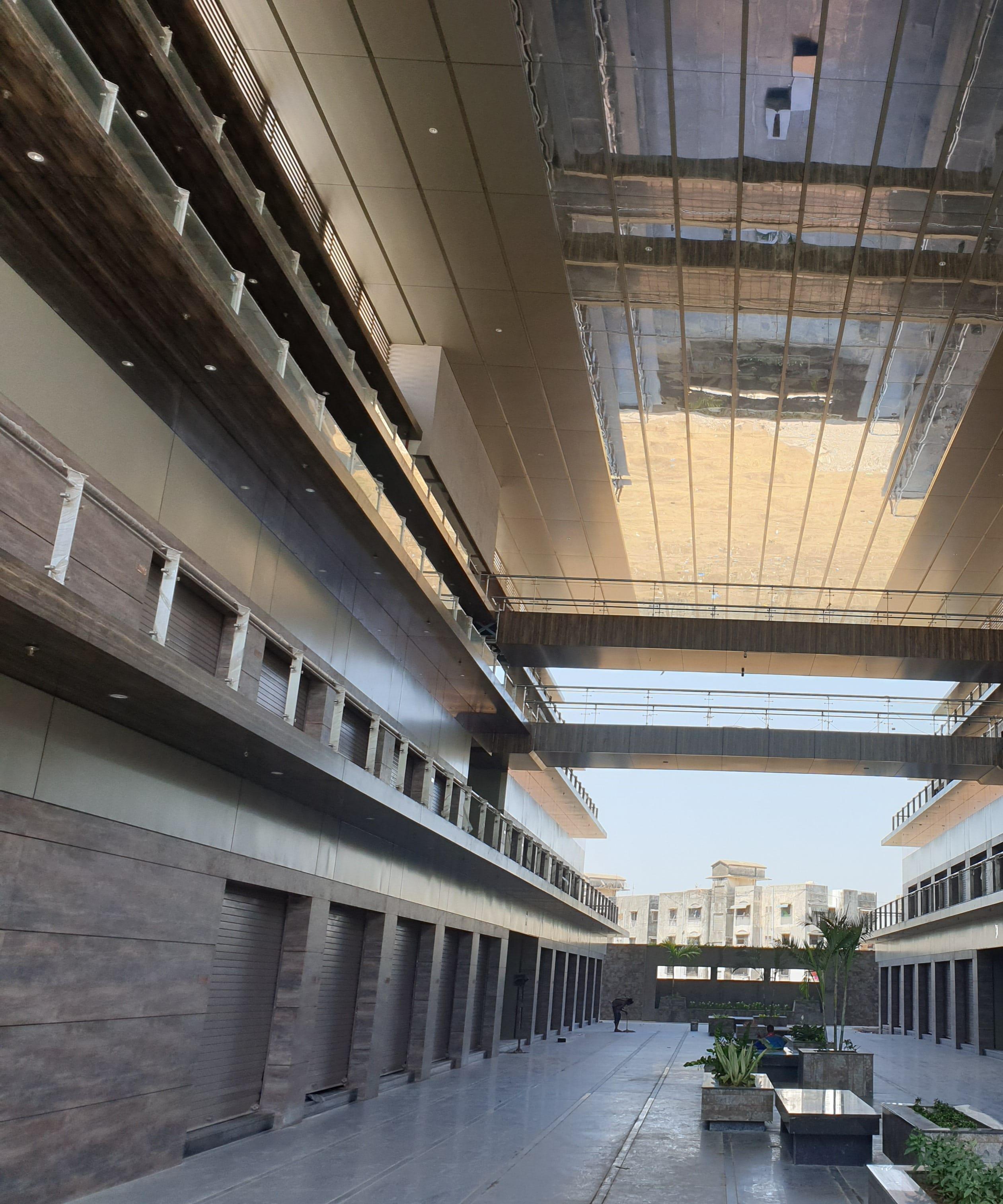 191156_const of real estate project Solitaire Business Centre located at Vapi, Valsad, Gujarat